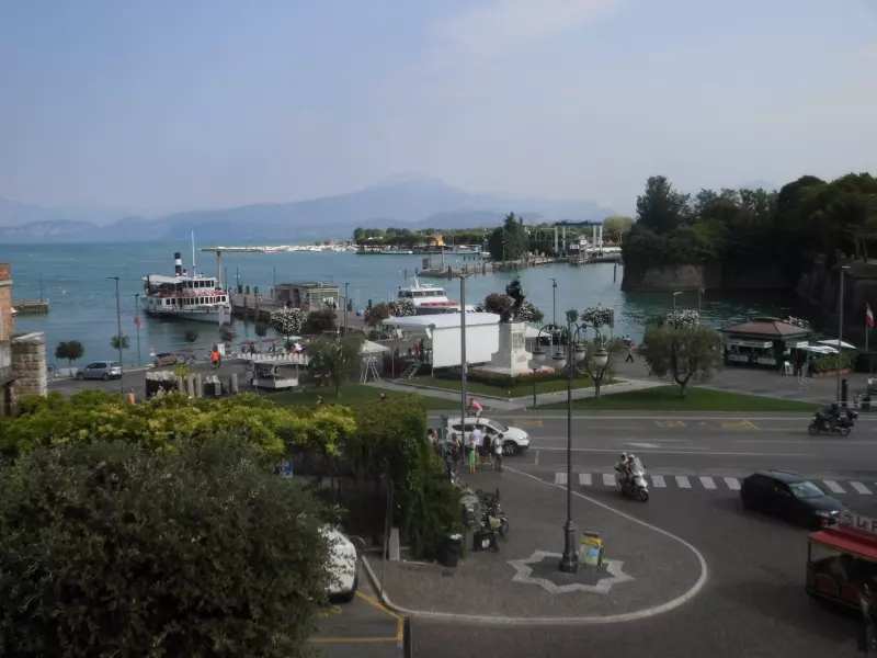 Peschiera Del Garda (c) Bernd Herman, neandertours.com